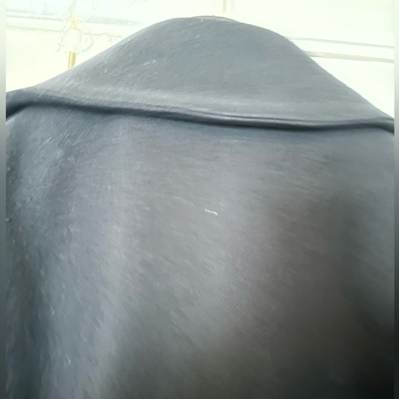 Louis Vuitton Men’s Pea Coat. EUC - Picture 7 of 10